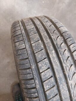 Alu kola 17" + pneu Fiat Grande punto