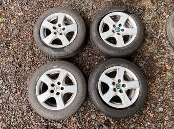 135. sada alu letní kola 165/70 r14 5x100 Škoda
