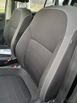 nd z škoda fabia 3 999tsi modrá tamavá světla metalizy