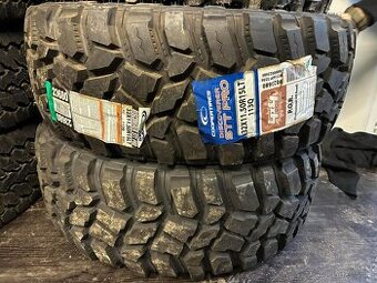 Prodám 2ks pneu Cooper Discoverer STT PRO 32x11,5r15