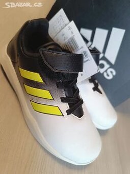 Nové Dětské boty adidas vel. 30