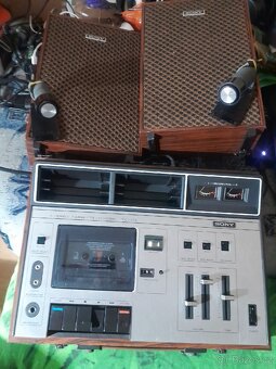 Kazeťák Sony TC-133 CS 1972'