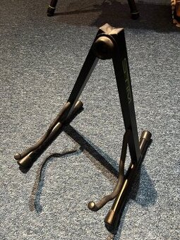 Stojan na kytaru Stim