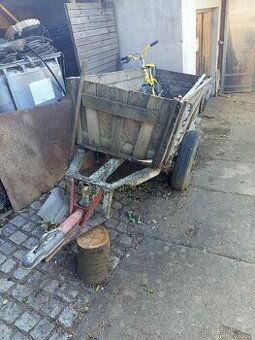 Vlečka za malotraktor