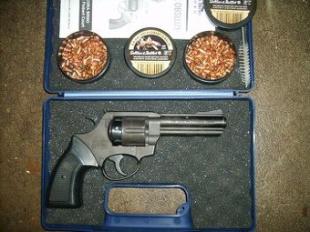 Revolver Flobert