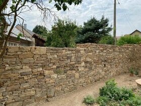 Kamenné opěrné zdi