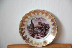 Vintage zlacený duhový talířek Praha