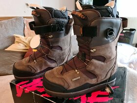Prodám nejeté boty na snowboard značka DEELUXE velikost 44