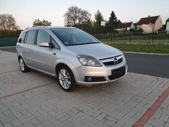 Opel Zafira 1.8i benzín