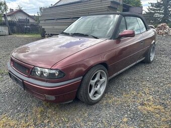 Astra 1,6 Cabrion Bertone