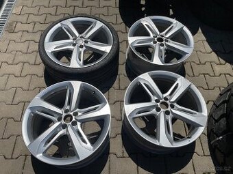Audi originál 21" 9x21 ET46 21"
