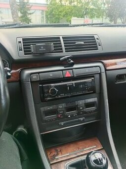 Audi A4 B6 2.5tdi quattro Bau 132kw