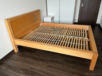 Postel z masivu buk STONE 160x200