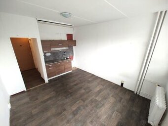 Prodej bytu 1+kk 21m² + 6m² zasklená lodžie, Most