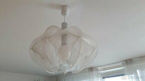 Elegantní retro lustr - plastové struny