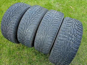 Prodám 4x zimní pneu Nokian WR D4 - 205/60/R16 92H