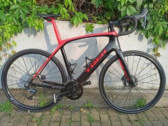 Silnicni karbonove elektrokolo Trek Domane+ LT vel 58