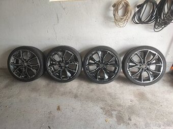 Orig. kola Hyundai I30N 5x114,3 ET 55 235/35/19 na Renovaci