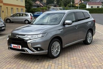 MITSUBISHI OUTLANDER 2.4 PHEV 165kW 4x4-2020-36.494KM-