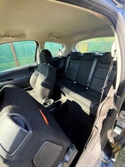 Peugeot 207 1,6