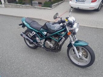 Suzuki Bandit 400