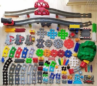 Doplňte si koleje,vagony,doplňky k DUPLO, nejen vlakům