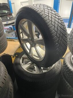 Sada zimních pneu Continental, rozměr 235/55R19 + ALU VOLVO