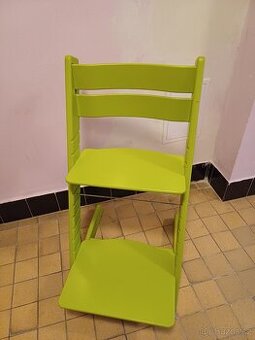 Rostoucí židlička Jitro zelená – přírodní materiál