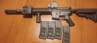 Airsoft Puška M4 Toparms