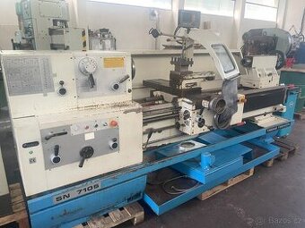 Soustruh hrotový TRENS SN 710 S