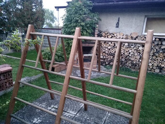 Dětská dřevěná zahradní prolézačka - SLEVA