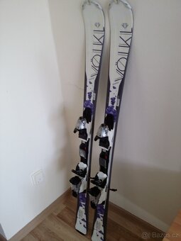 Sjezdové lyže Völkl Essenza Alessia 135 cm