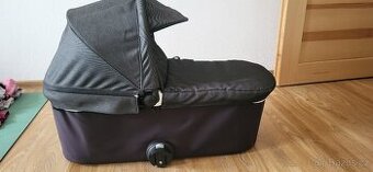 Korbička na kočárek