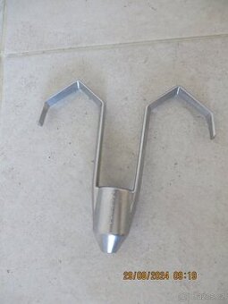 ETA - hnětací hák