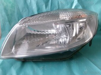 levé světlo Fabia 2 / Roomster H4