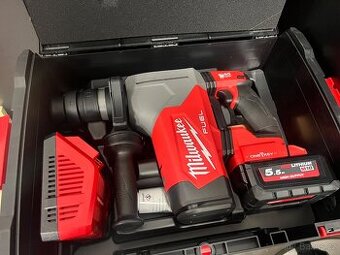 AKU kombinované kladivo Milwaukee M18 ONEFHPX-552X