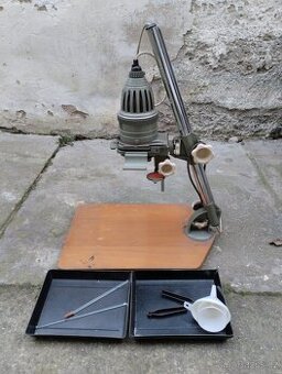 Zvětšovací přístroj