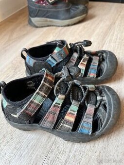 Sandaly zn: Keen vel 27/28, 17cm