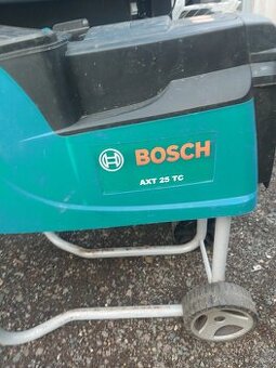 Drtič větví Bosch