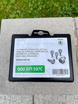 Sada k zajištění kol , bezpečnostní šrouby