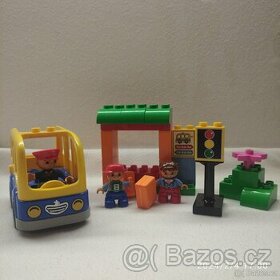 Lego duplo 10528 školní autobus