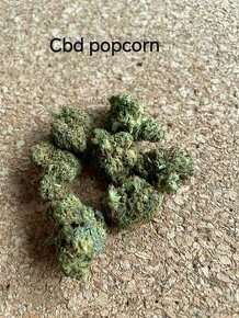 CBD popcorn a kvety