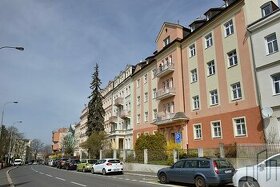 Prodej útulného a a světlého bytu 2+kk v Karlových Varech (u