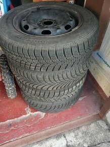 Zimní pneu s diskem 165 / 70 R14 ( Škoda Fabia I)