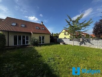 Prodej RD 4+kk, Čelákovice, pozemek 449 m2, Praha - Východ