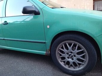 Fabia 1.4mpi 44kw pistacie