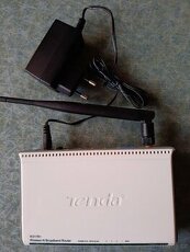 Router Tenda W311R+ - 1