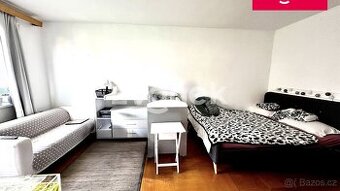 Pronájem bytu 1+1 v centru Zlína, s balkónem, Hluboká,