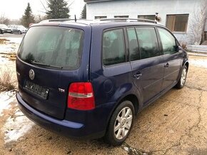 Vw Touran 2.0 tdi LB5N bez koroze 7-mist, šibr