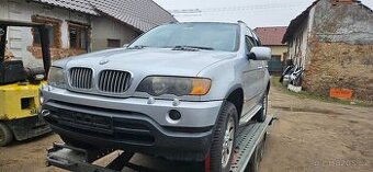 Prodám díly na BMW X5 E53